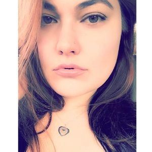 Meet your Posher, Rachelle